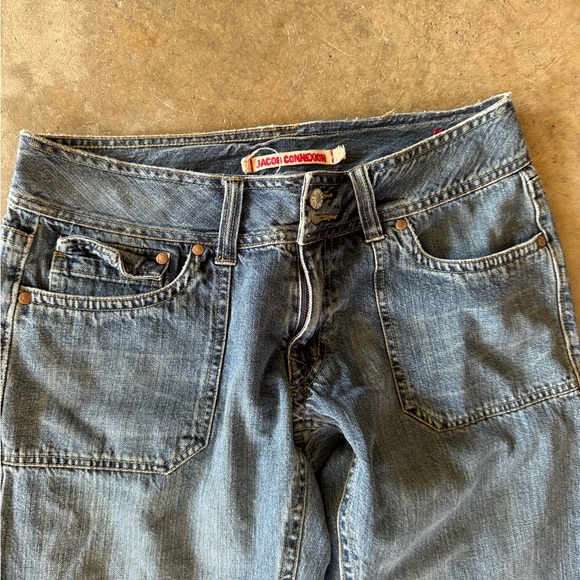 Vintage Flared Jeans - Picture 2 of 5